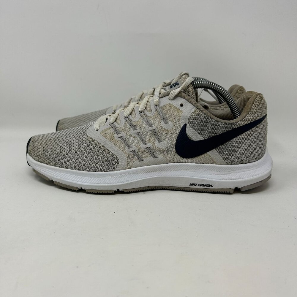 Nike Run Swift Women's Sneakers Size 11